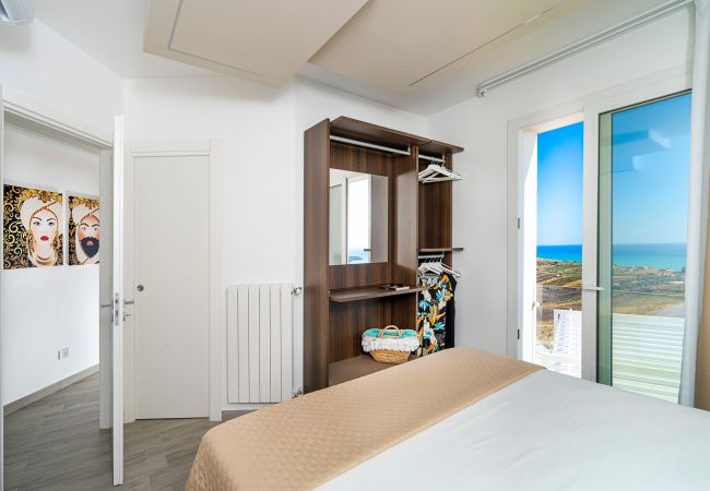 Villa in Montallegro - Luxury villa with pool, sea view, Bovo Marina, Sicily Villa in Montallegro - Luxury villa with pool, sea view, Bovo Marina, Sicily