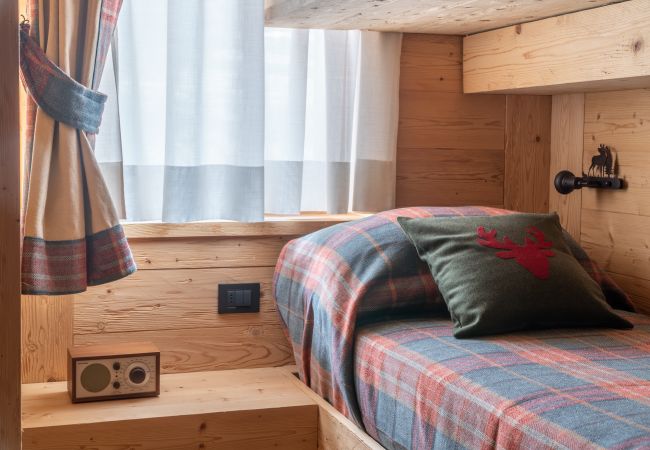 Apartment in Cortina d´Ampezzo - Cortina Deluxe Chalet R&R Apartment in Cortina d´Ampezzo - Cortina Deluxe Chalet R&R