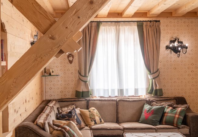 Apartment in Cortina d´Ampezzo - Cortina Deluxe Chalet R&R Apartment in Cortina d´Ampezzo - Cortina Deluxe Chalet R&R