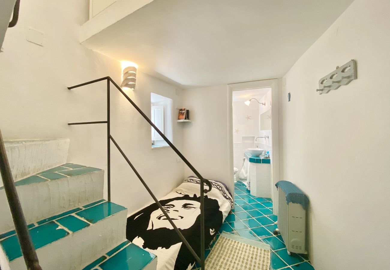 Apartment in Sperlonga - Earth / Sky in the alleys of Sperlonga