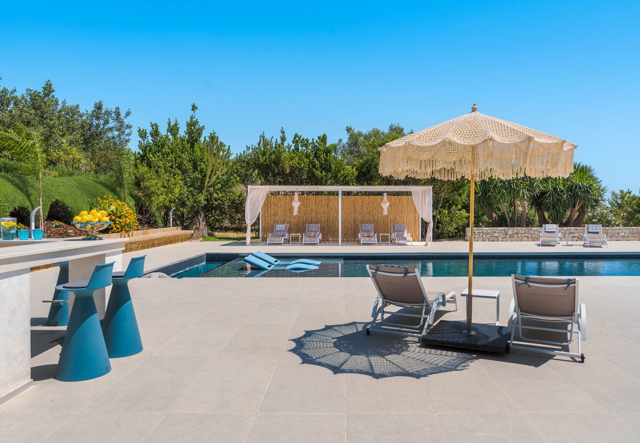 Villa in Noto - Splendid villa with pool near Noto - DiCasaInSIcilia