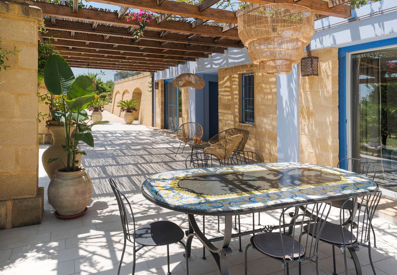Villa in Noto - Splendid villa with pool near Noto - DiCasaInSIcilia