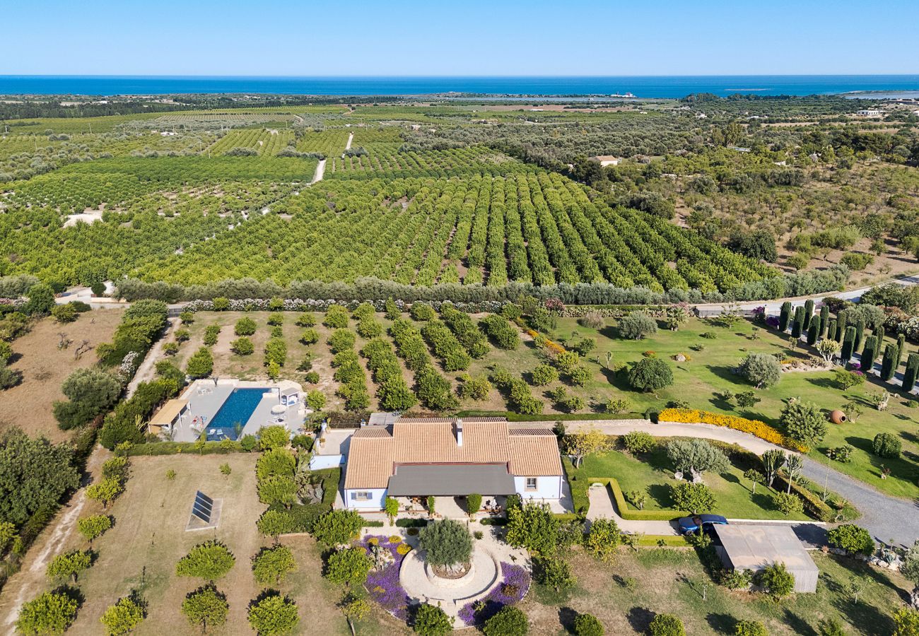 Villa in Noto - Splendid villa with pool near Noto - DiCasaInSIcilia