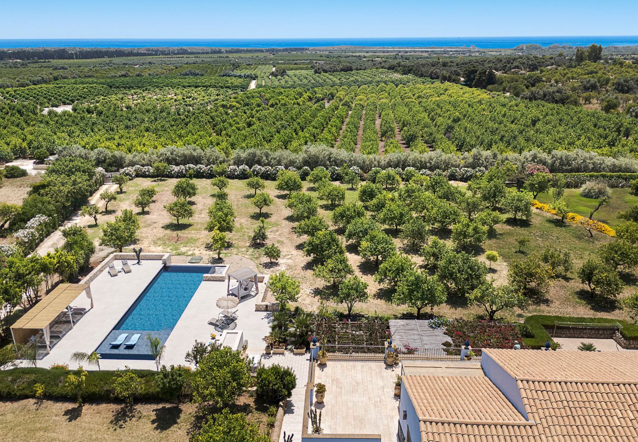 Villa in Noto - Splendid villa with pool near Noto - DiCasaInSIcilia