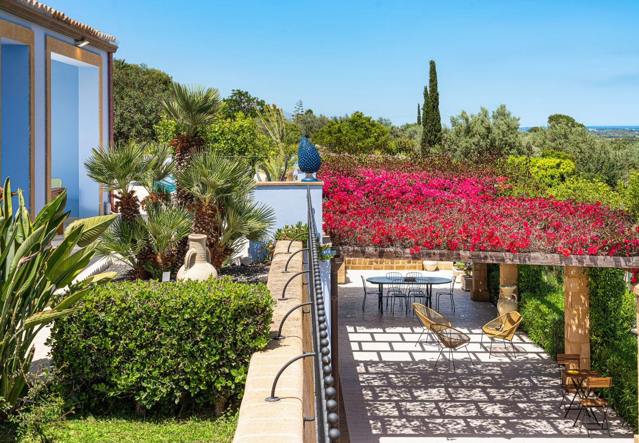 Villa in Noto - Splendid villa with pool near Noto - DiCasaInSIcilia