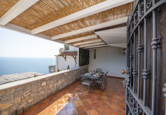 House in Praiano - Casa Il Riccio - House with garden and breathtaking view House in Praiano - Casa Il Riccio - House with garden and breathtaking view