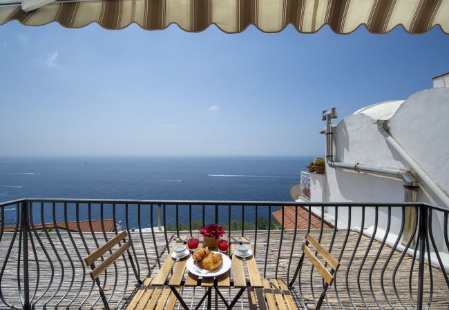 House in Praiano - Casa Il Riccio - House with garden and breathtaking view House in Praiano - Casa Il Riccio - House with garden and breathtaking view