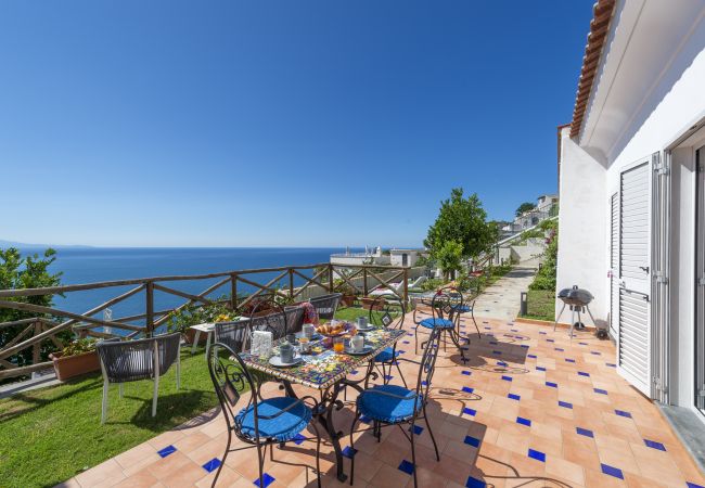 House in Praiano - Villa Euriclea - Mediterranean elegance in the heart of Praiano House in Praiano - Villa Euriclea - Mediterranean elegance in the heart of Praiano