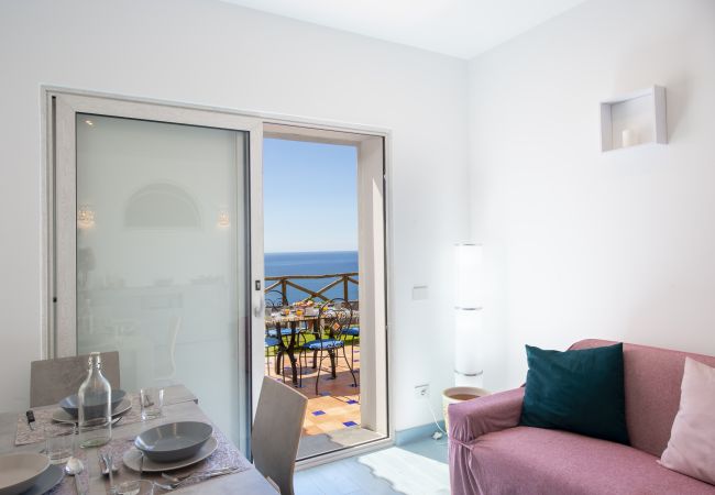House in Praiano - Villa Euriclea - Mediterranean elegance in the heart of Praiano House in Praiano - Villa Euriclea - Mediterranean elegance in the heart of Praiano