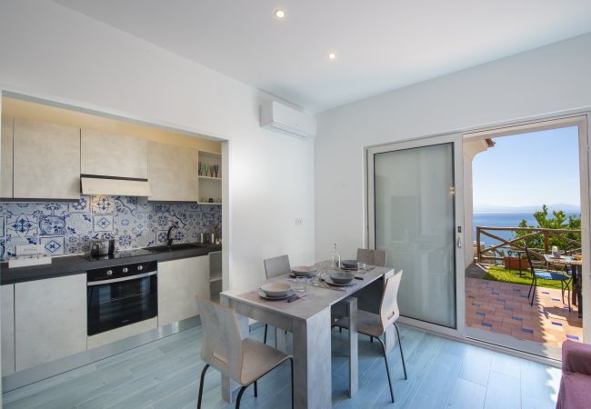 House in Praiano - Villa Euriclea - Mediterranean elegance in the heart of Praiano House in Praiano - Villa Euriclea - Mediterranean elegance in the heart of Praiano