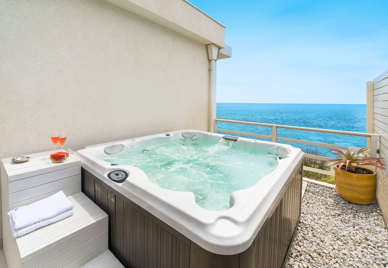 Villa in Noto - Villa with jacuzzi and sea view in Lido di Noto, Sicily