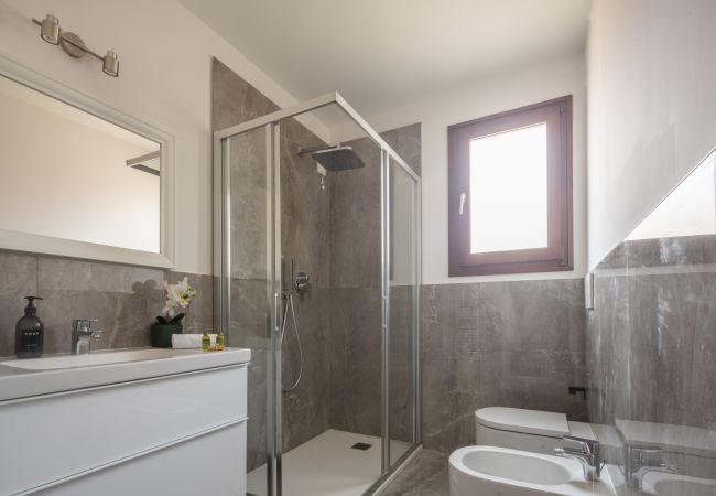 Apartment in Santa Croce - Bright Apartment on Venetian Roofs R&R Apartment in Santa Croce - Bright Apartment on Venetian Roofs R&R
