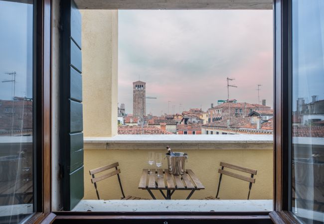 Santa Croce - Apartment