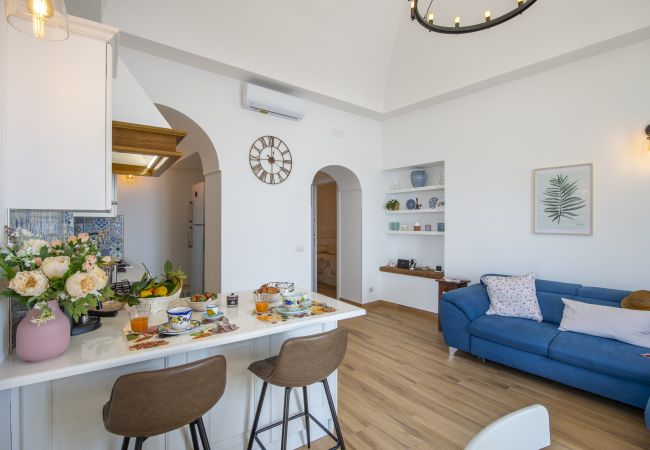 House in Praiano - Casa Madonna Del Mare- Villa with sea view, a few steps from the beach House in Praiano - Casa Madonna Del Mare- Villa with sea view, a few steps from the beach