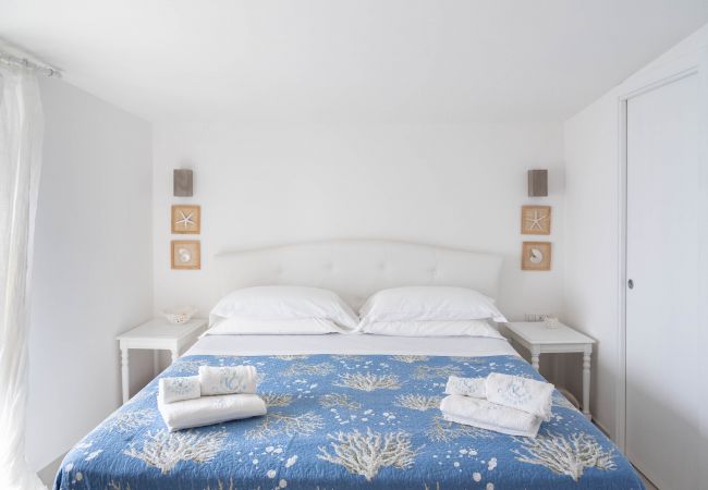 Villa in Maiori - Luxury Villa Vittoria- Villa with garden, swimming pool and jacuzzi overlooking the sea Villa in Maiori - Luxury Villa Vittoria- Villa with garden, swimming pool and jacuzzi overlooking the sea