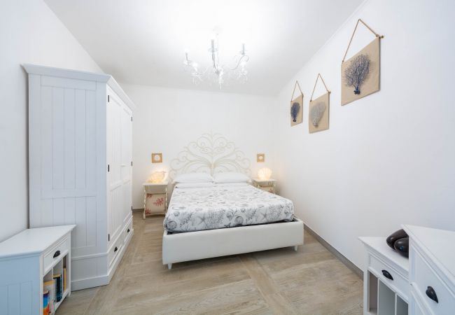 Villa in Maiori - Luxury Villa Vittoria- Villa with garden, swimming pool and jacuzzi overlooking the sea Villa in Maiori - Luxury Villa Vittoria- Villa with garden, swimming pool and jacuzzi overlooking the sea