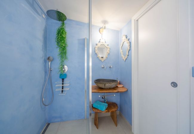 Villa in Maiori - Luxury Villa Vittoria- Villa with garden, swimming pool and jacuzzi overlooking the sea Villa in Maiori - Luxury Villa Vittoria- Villa with garden, swimming pool and jacuzzi overlooking the sea