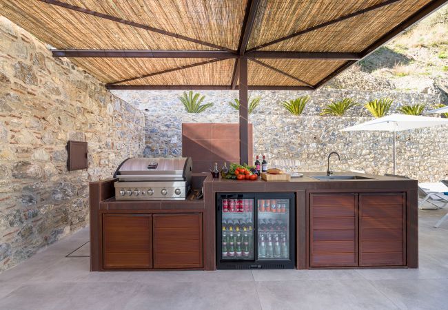 Villa in Savoca - Luxury villa with pool few km away from Taormina Villa in Savoca - Luxury villa with pool few km away from Taormina