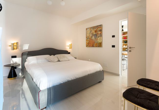 Villa in Savoca - Luxury villa with pool few km away from Taormina Villa in Savoca - Luxury villa with pool few km away from Taormina