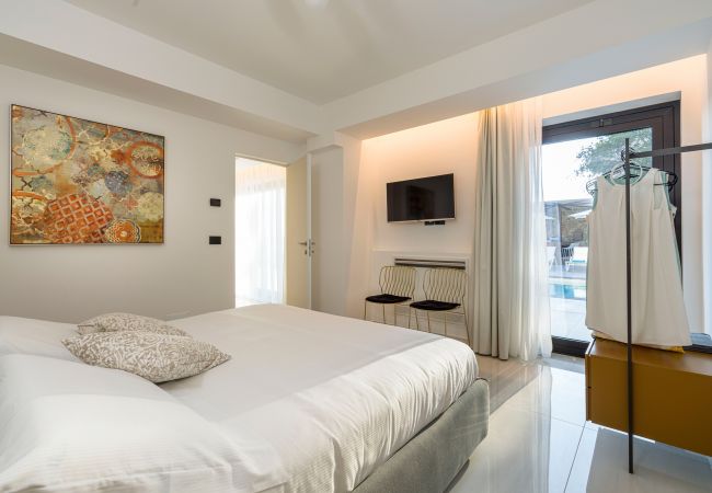 Villa in Savoca - Luxury villa with pool few km away from Taormina Villa in Savoca - Luxury villa with pool few km away from Taormina