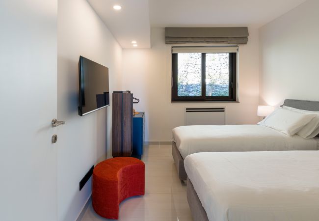 Villa in Savoca - Luxury villa with pool few km away from Taormina Villa in Savoca - Luxury villa with pool few km away from Taormina