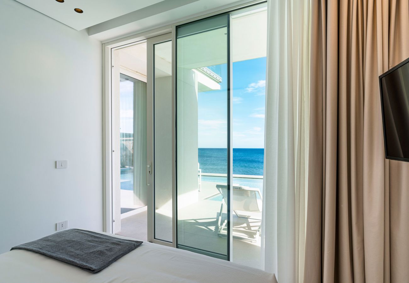 Villa in Noto - Luxury sea front villa with pool, Lido di Noto, Sicily