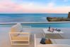 Villa in Noto - Luxury sea front villa with pool, Lido di Noto, Sicily