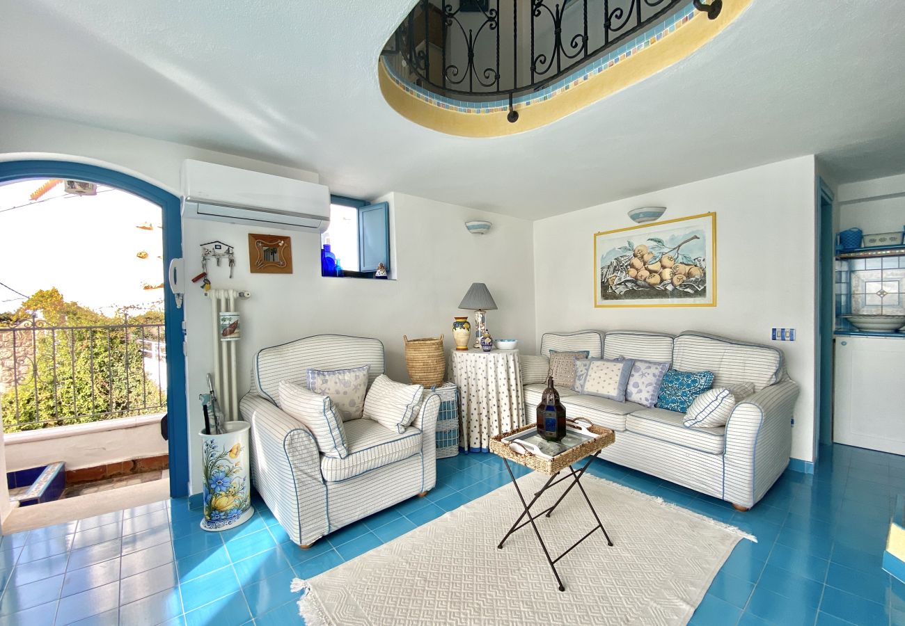 Apartment in Sperlonga - Nice apartment with stunning views