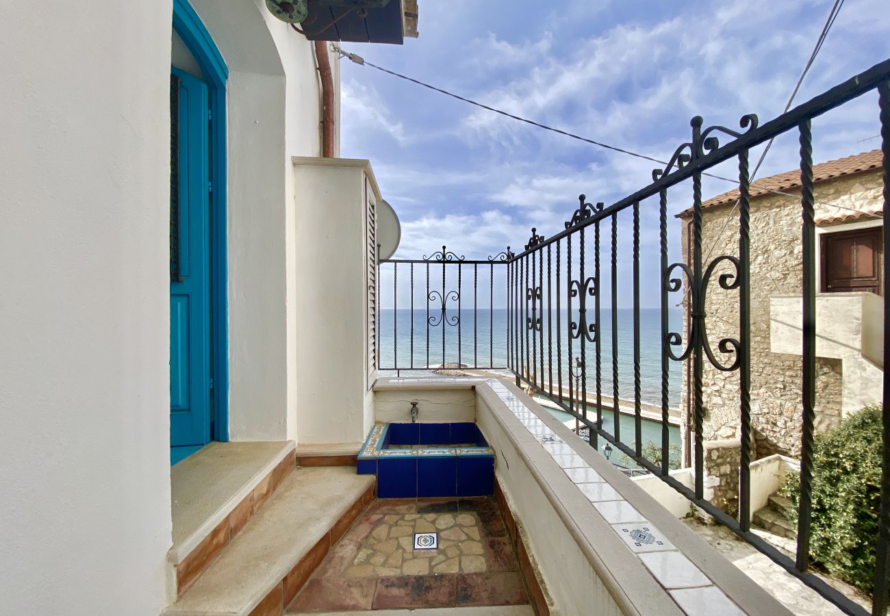 Apartment in Sperlonga - Nice apartment with stunning views