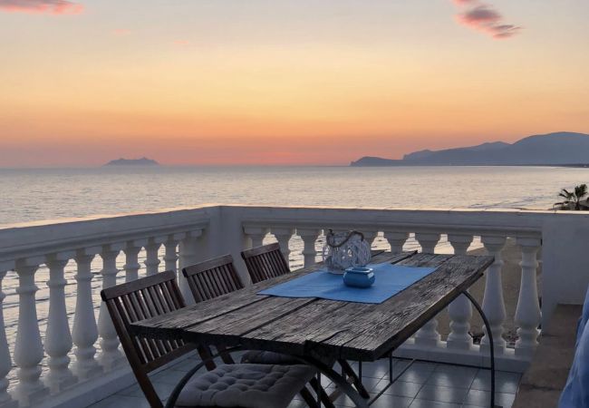  in Sperlonga - Graziosa casa con terrazza sul mare