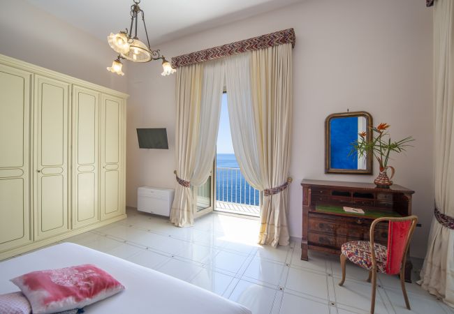 Villa in Ravello - Villa Arte- Luxurious Villa in Ravello Villa in Ravello - Villa Arte- Luxurious Villa in Ravello