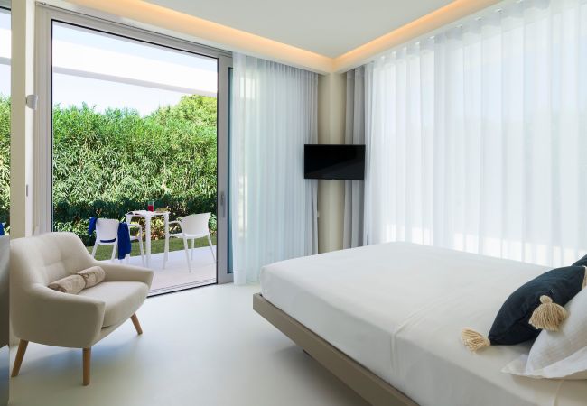 Villa in Siracusa - Pool villa few steps from the sea, Siracusa Villa in Siracusa - Pool villa few steps from the sea, Siracusa