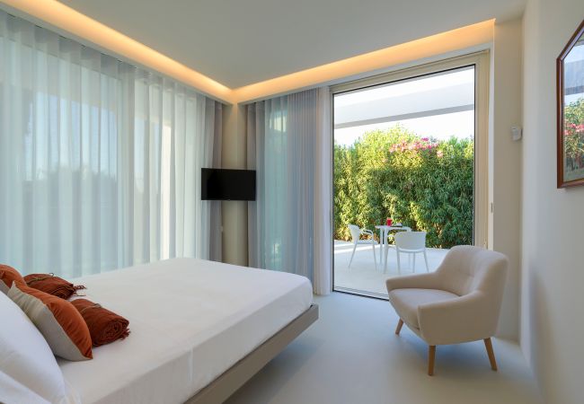 Villa in Siracusa - Pool villa few steps from the sea, Siracusa Villa in Siracusa - Pool villa few steps from the sea, Siracusa