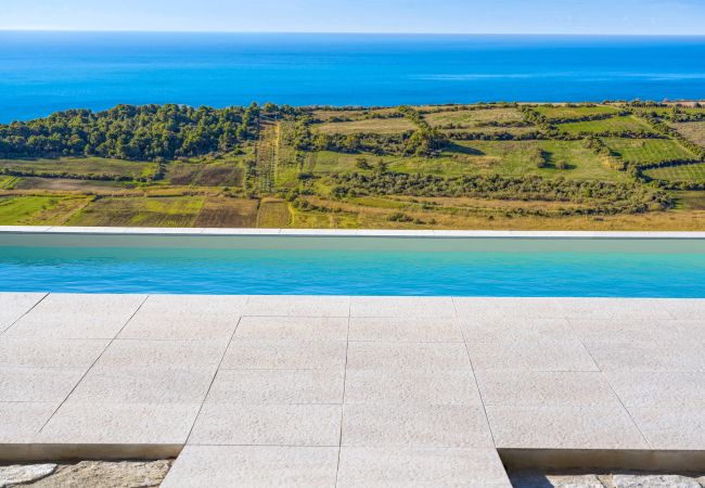 Villa in Siculiana - Great villa with pool and sea view Villa in Siculiana - Great villa with pool and sea view