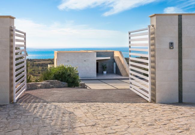 Villa in Siculiana - Great villa with pool and sea view Villa in Siculiana - Great villa with pool and sea view