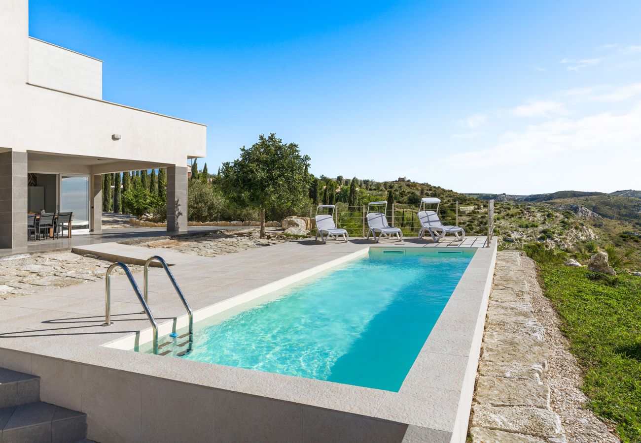 Villa in Siculiana - Great villa with pool and sea view
