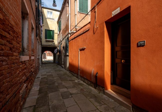 Apartment in Venezia - Madonna Dell'Orto Cozy Studio R&R  Apartment in Venezia - Madonna Dell'Orto Cozy Studio R&R