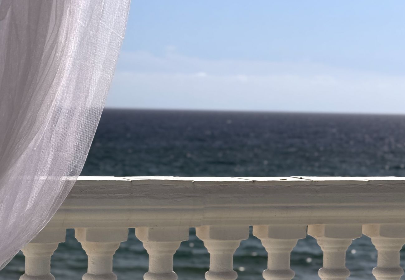 Apartment in Sperlonga - Seaside Penthouse – A View of Elegance