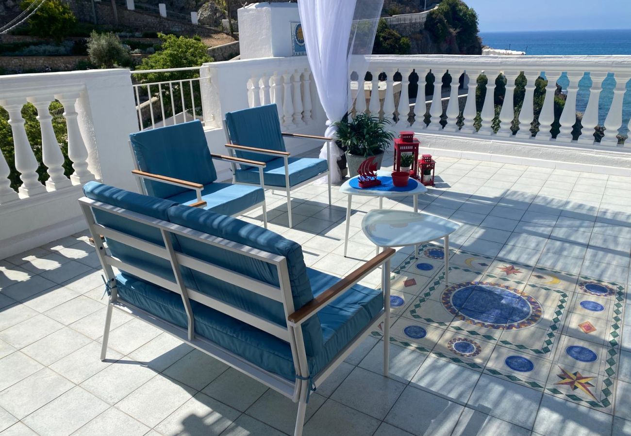 Apartment in Sperlonga - Seaside Penthouse – A View of Elegance