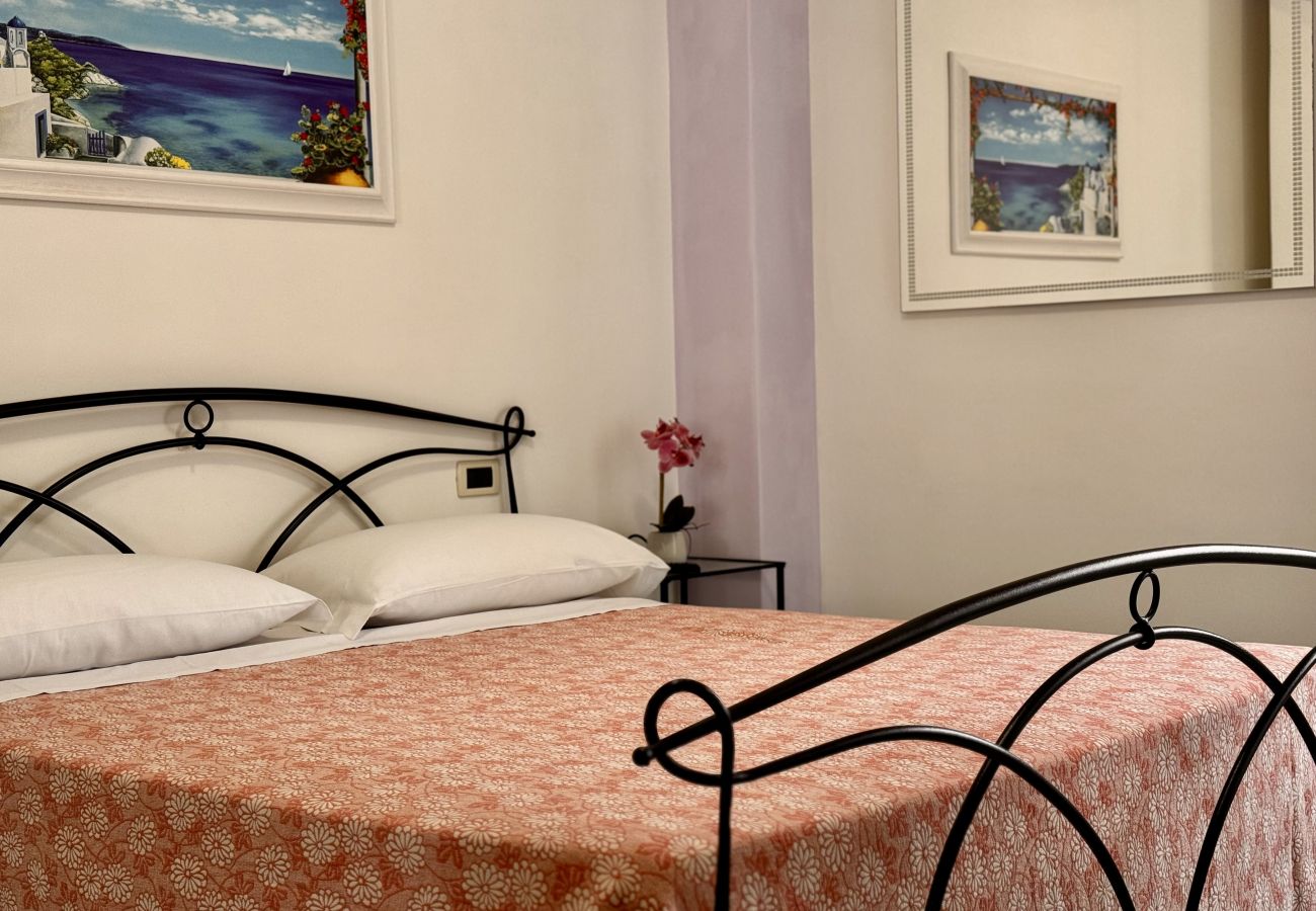 Apartment in Sperlonga - Mediterranean Charm Just Steps from Sperlonga’s Sea