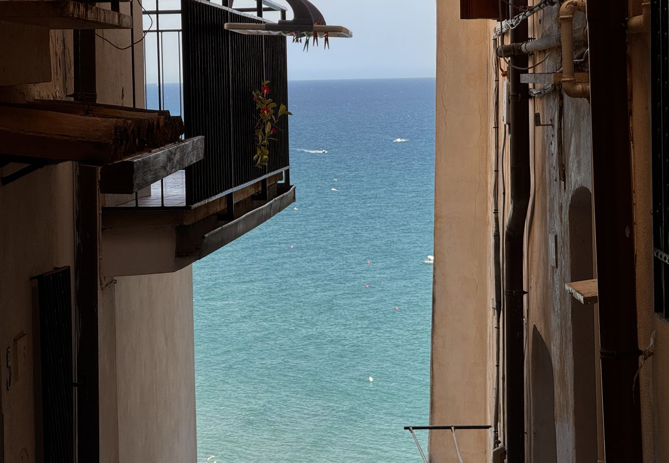Apartment in Sperlonga - Typical house in the alleys