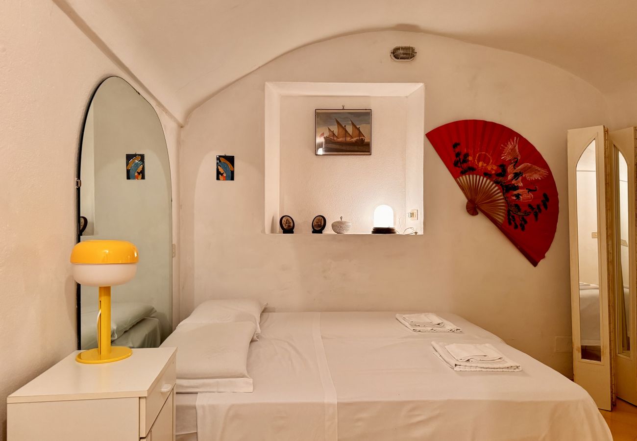 Apartment in Sperlonga - Typical house in the alleys