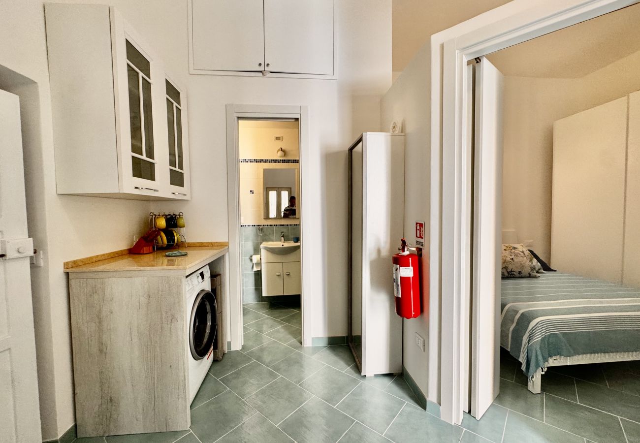 Apartment in Sperlonga - Charming, cozy one-bedroom flat