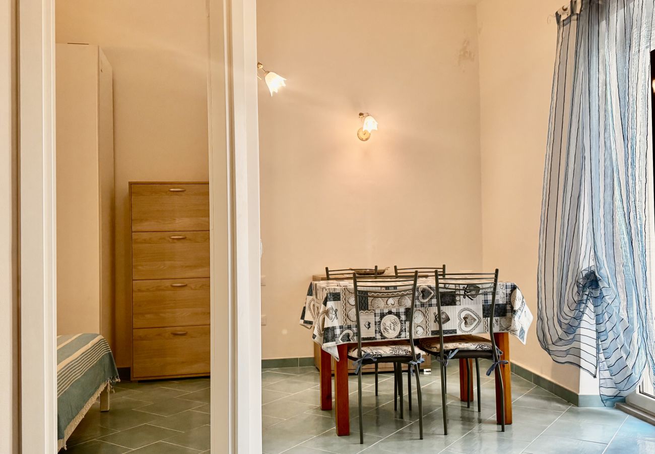 Apartment in Sperlonga - Charming, cozy one-bedroom flat