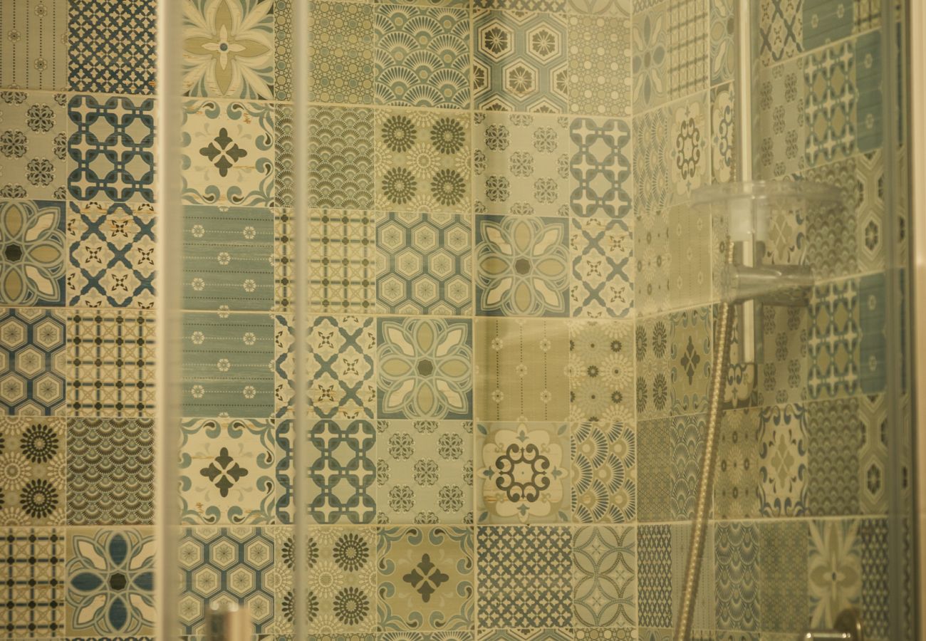 Apartment in Sperlonga - Casa IDIA – Life in the old town alleys with comfort and light