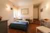 Apartment in Sperlonga - Casa IDIA – Life in the old town alleys with comfort and light