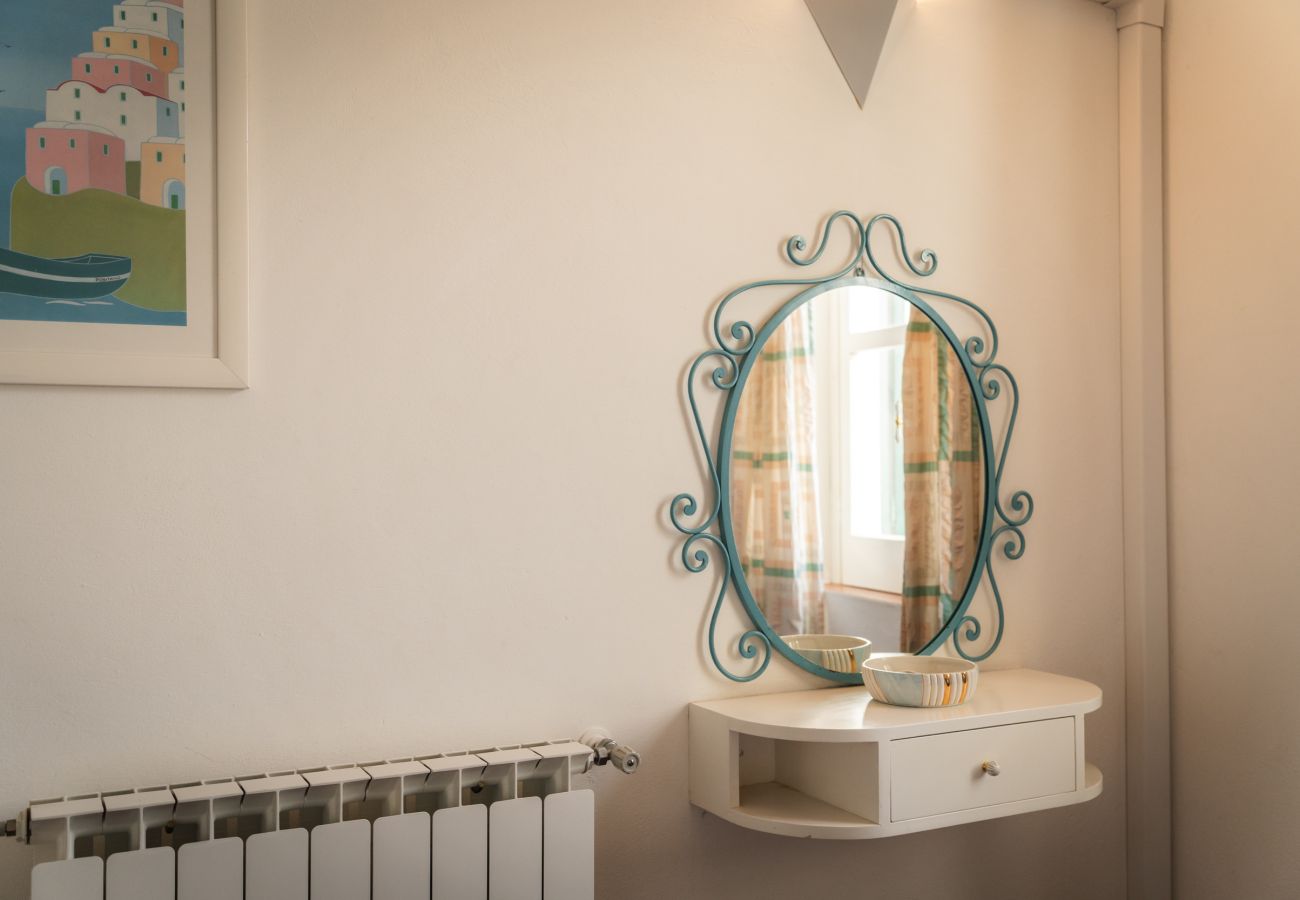 Apartment in Sperlonga - Lovely apartment in the heart of the historic center