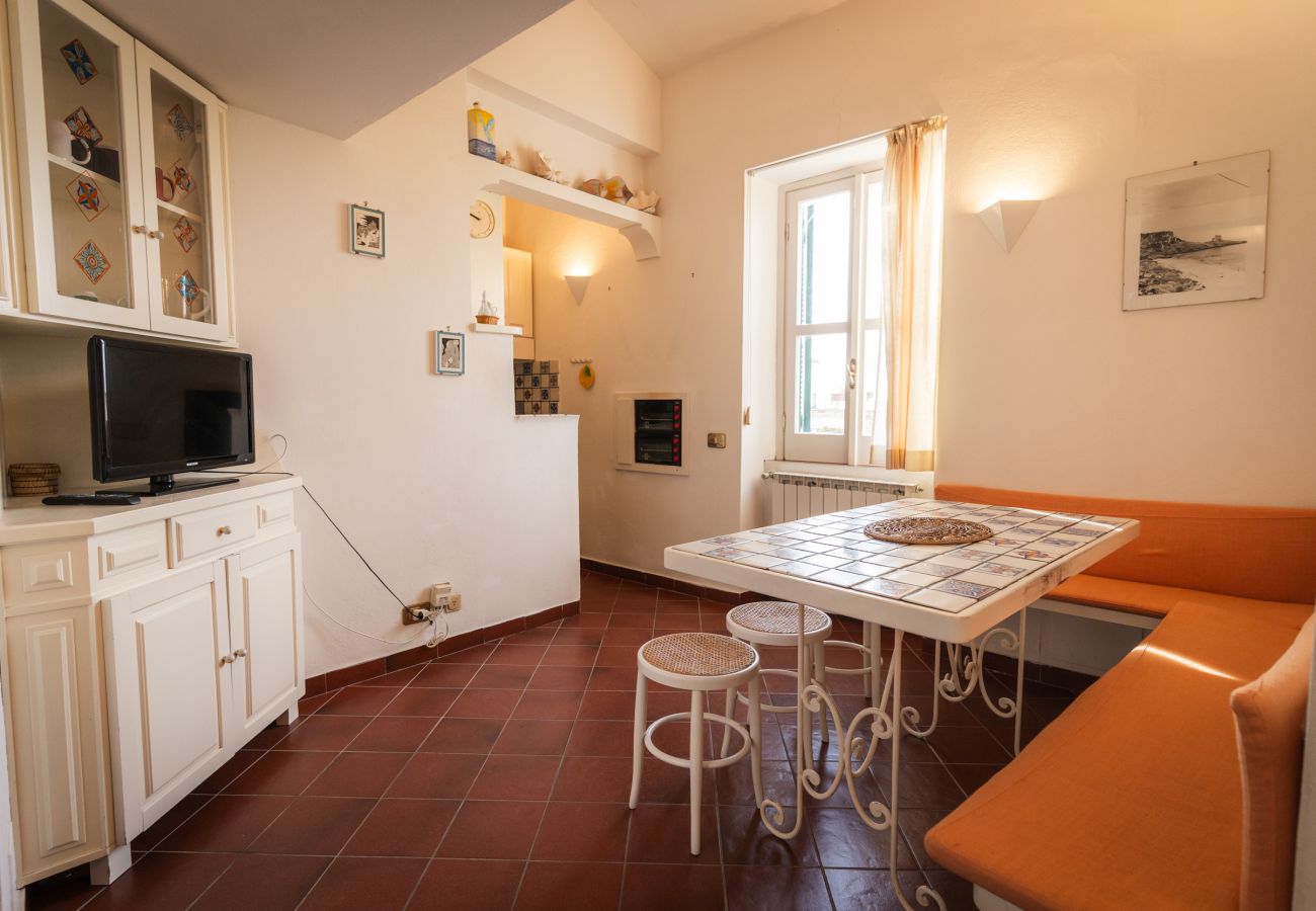 Apartment in Sperlonga - Lovely apartment in the heart of the historic center