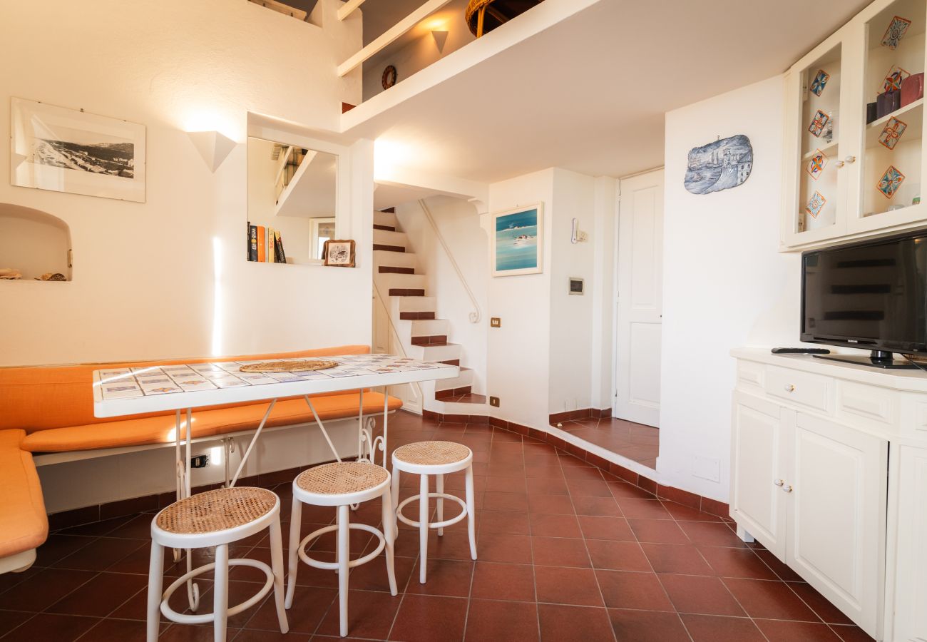 Apartment in Sperlonga - Lovely apartment in the heart of the historic center