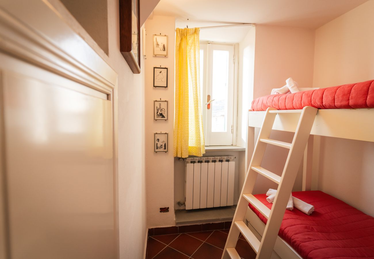 Apartment in Sperlonga - Lovely apartment in the heart of the historic center